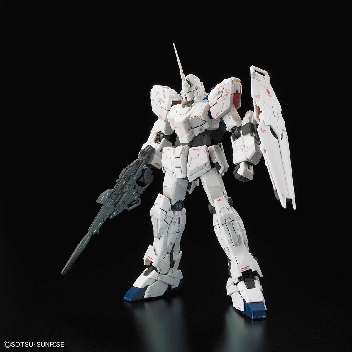 Plamod RG 'Unicorn Gundam' 1/144 Scale Kit